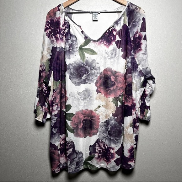 Catherines Women Top 2X White Purple Floral Split Neck 3/4 Sleeve Stretch Mesh - Picture 1 of 8